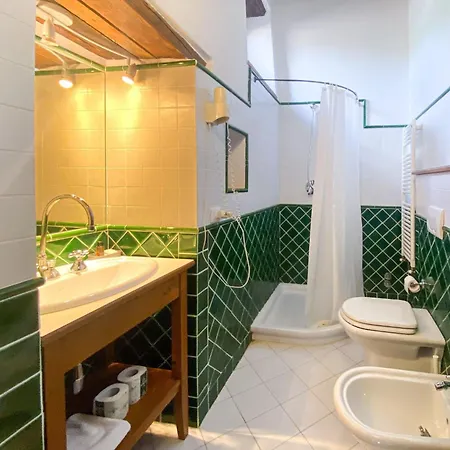 Sage' Anwesen Mit Gemeinschaftspool By Interhome * Barberino di Val dʼElsa